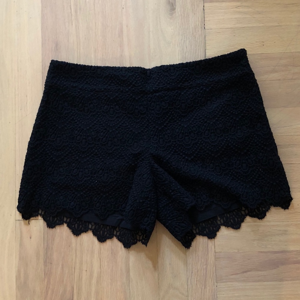Anthropologie Elevenses Crochet Shorts